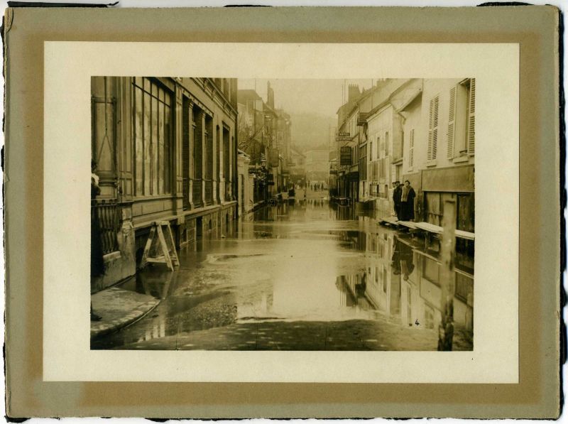 Inondations 1910 - Rue du pont