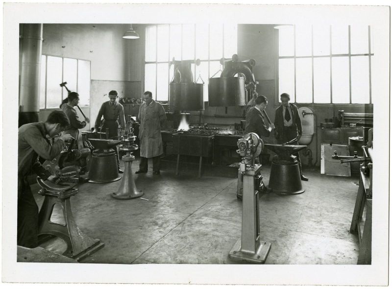 Groupe scolaire Payret-Dortail (actuel Lycée Paul Langevin) : atelier de métallurgie