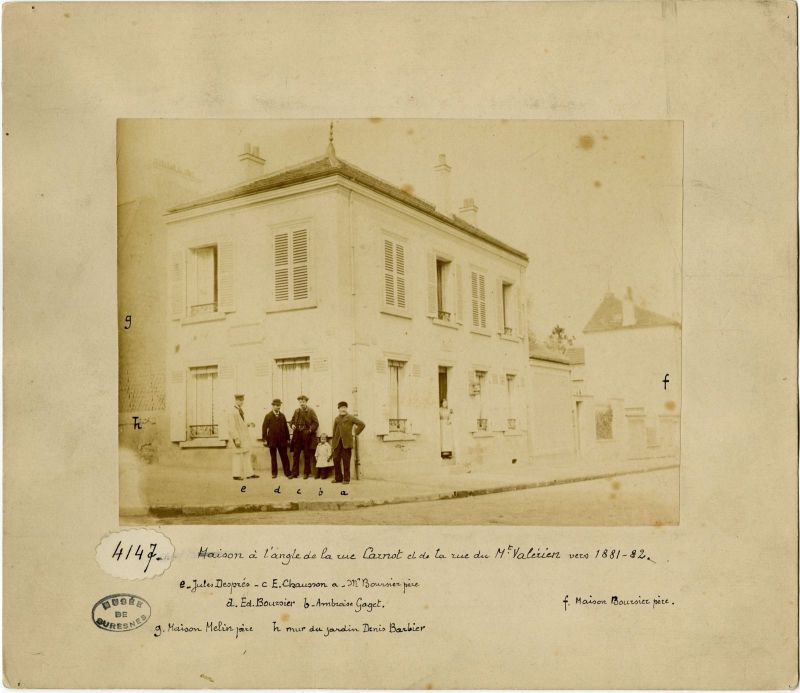 Maison à l'angle de la rue Carnot et de la rue du Mt Valérien