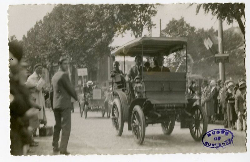 Fête de la muse 1931 - Défilé des autos Panhard de 1889