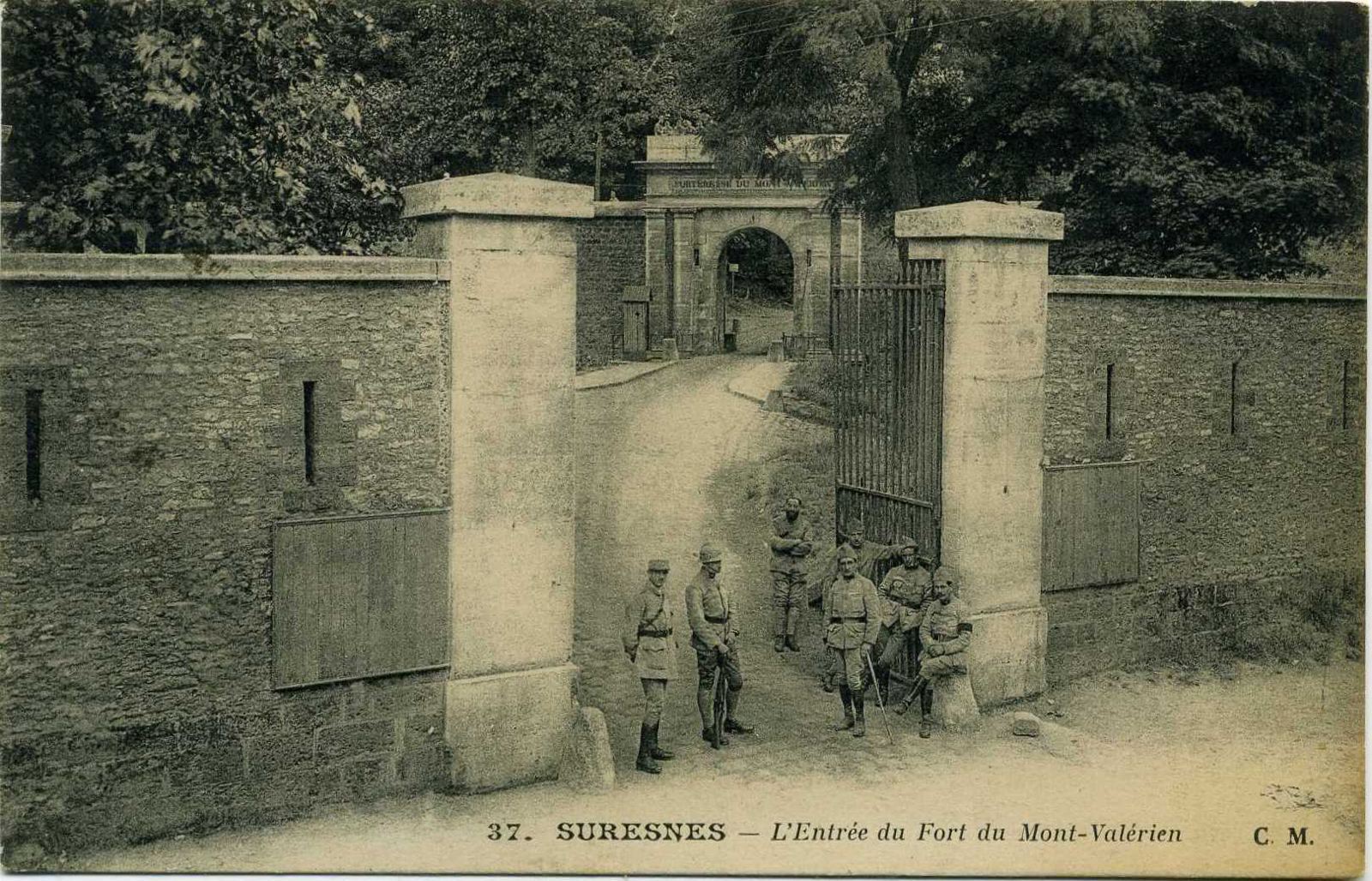 SURESNES - L'Entrée du Fort du Mont Valérien