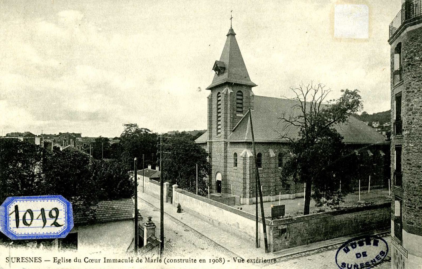 Suresnes, Eglise du Coeur immaculé de Marie (construite en 1908). Vue extérieure