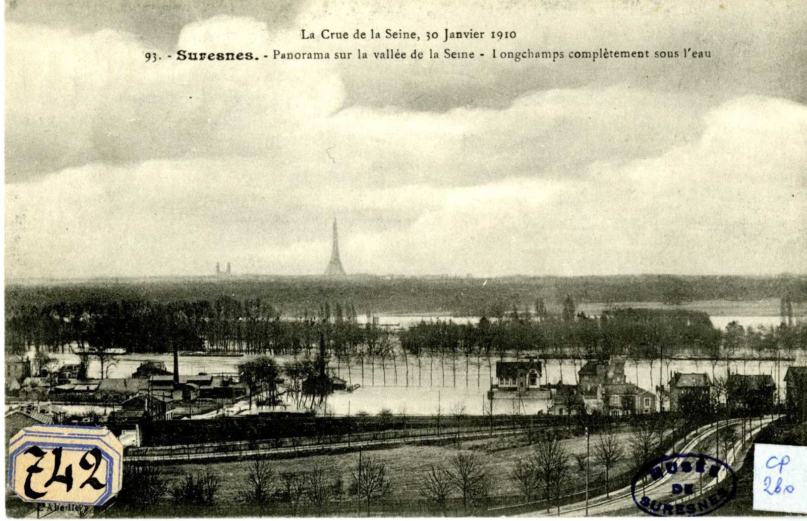 La crue de la Seine, 30 janvier 1910. Panorama sur la vallée de la Seine. Longchamps complètement sous l'eau