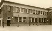 Ecole primaire Aristide Briand de la cité-jardins - Cour ...