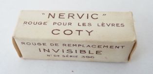 Rouge pour les lèvres de remplacement "NERVIC" de COTY teinte “Invisible”