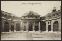 Paris - Hôtel des Monnaies - Cour d'honneur - Entrée du m...