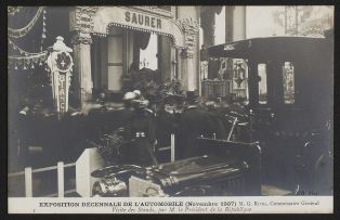 Exposition décennale de l'automobile (Novembre 1907) M. G Rives, Commissaire général - Visite des stands, par M. le Président de la République