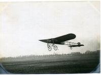 Monoplan Blériot en vol le 16 mars 1910