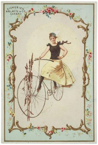 Femme à vélo en équilibre en jupe jaune (titre factice)