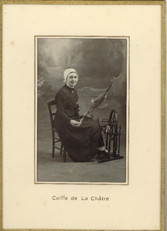 Coiffe de La Châtre ; Mme MOULIN