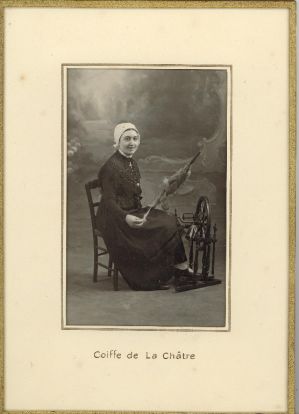 Coiffe de La Châtre ; Mme MOULIN ; © Collections musée George Sand et de la Vallée Noire