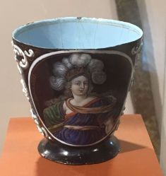 Sémiramis et Jeanne d’Arc la Pucelle, détail Sémiramis, Limoges, Hôtel Cabu - Musée d'histoire et d'archéologie, Orléans