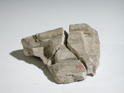 Fragment de décor de stuc (A.88)