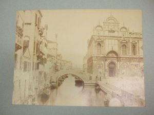 PHOTOS D'ITALIE : Venise, architecture. (titre factice) ; © Loches ; ©  Musée Lansyer