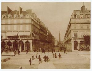PHOTOS DE PARIS : Architecture, 1/2. (titre factice) ; © Loches ; ©  Musée Lansyer