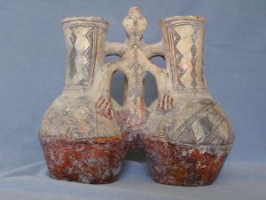 Vases bifides anthropomorphe