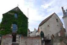 Le Moulin de la ville et la Tour Jacquemart