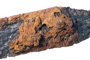 épée ; © Laboratoire d'Archéologie des Métaux