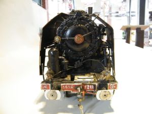 Modèle réduit de locomotive à vapeur