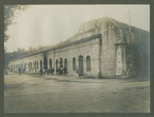 tirage photographique ; Bayonne - Anciennes casemates de la porte Marine détruites vers 1910