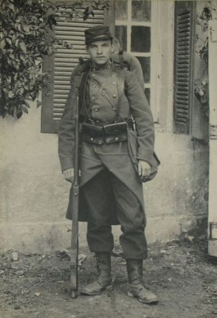 tirage photographique ; Soldat de la compagnie "Nazdar" avant le départ pour le front - Octobre 1914