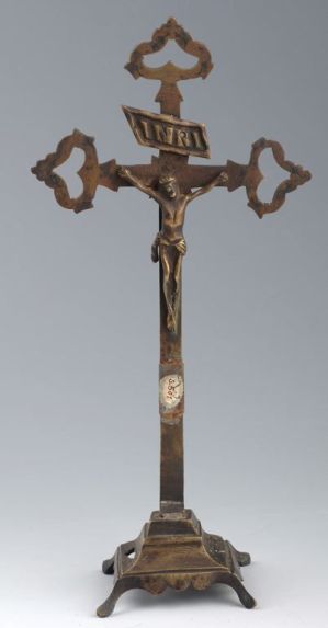 crucifix ; croix latine ; © MERTZ André