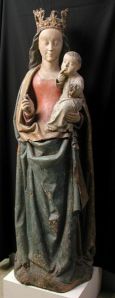 Statue ; Vierge à l'Enfant (1840.152.2 ; 31 (Inventaire A); G.R. C 104 (Catalogue ancien par matière))