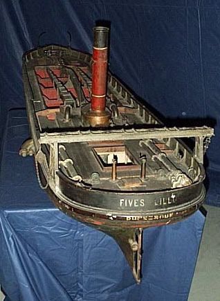maquette de bateau, Maquette type arsenal représentant une drague du port de Dunkerque