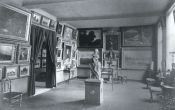 Intérieur du musée Benoît-de-Puydt de Bailleul avant 1914...
