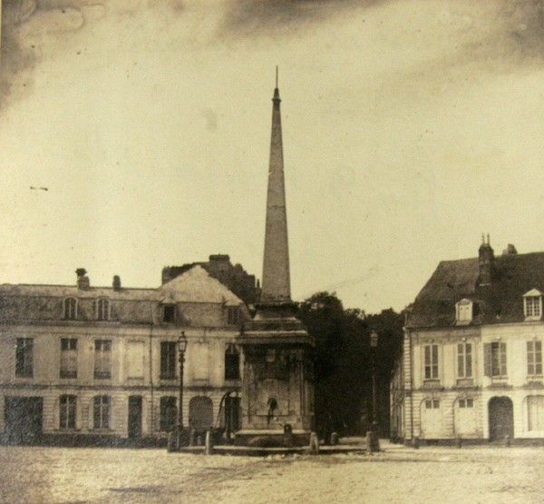 Arras. La Place Victor-Hugo