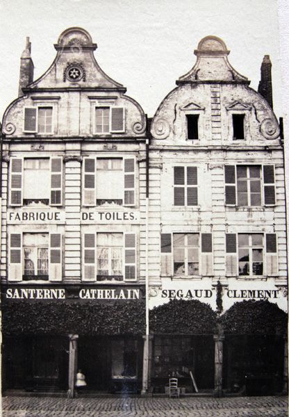 Arras. Deux maisons de la Petite Place